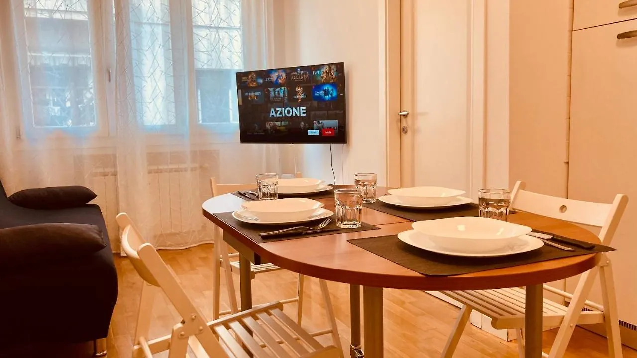 Apartamento Tuliphouse Da Davide Bolonia