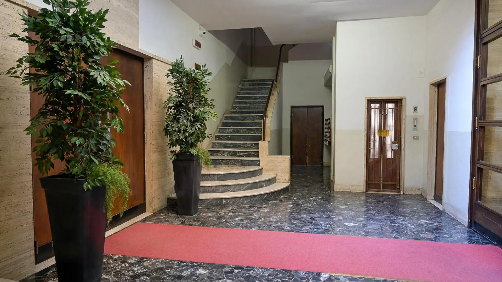 Apartamento Tuliphouse Da Davide Bolonia